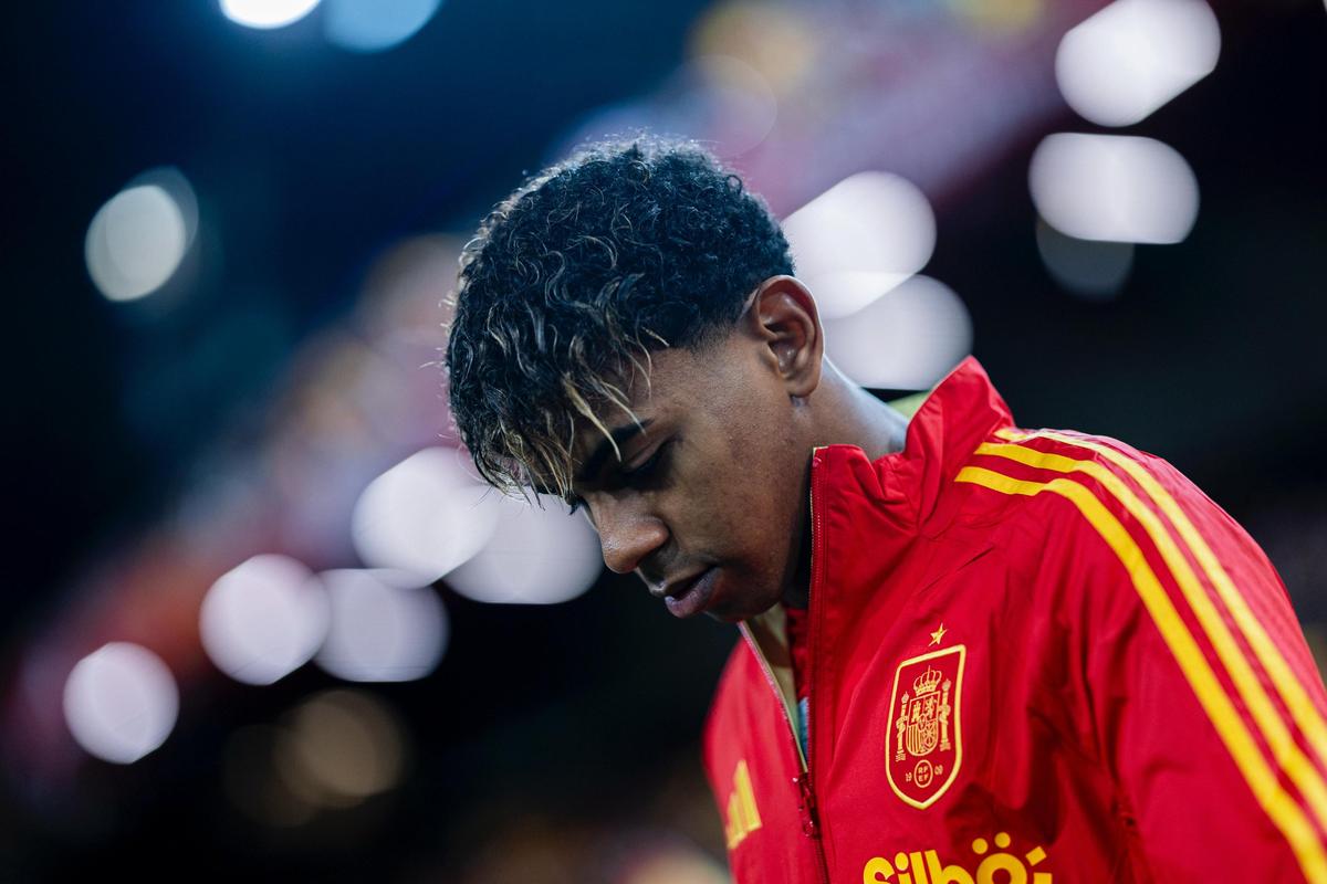 懂球帝12周年120大瞬间1／8决赛：重磅来袭，谁将通往八强？（懂球帝12周年120大瞬间16强对决：巅峰开战，谁能晋级八强？）