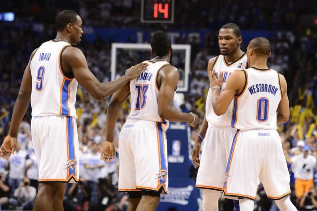 CBA球队战绩分析及焦点对决回顾（CBA各队战绩盘点与焦点之战回顾）