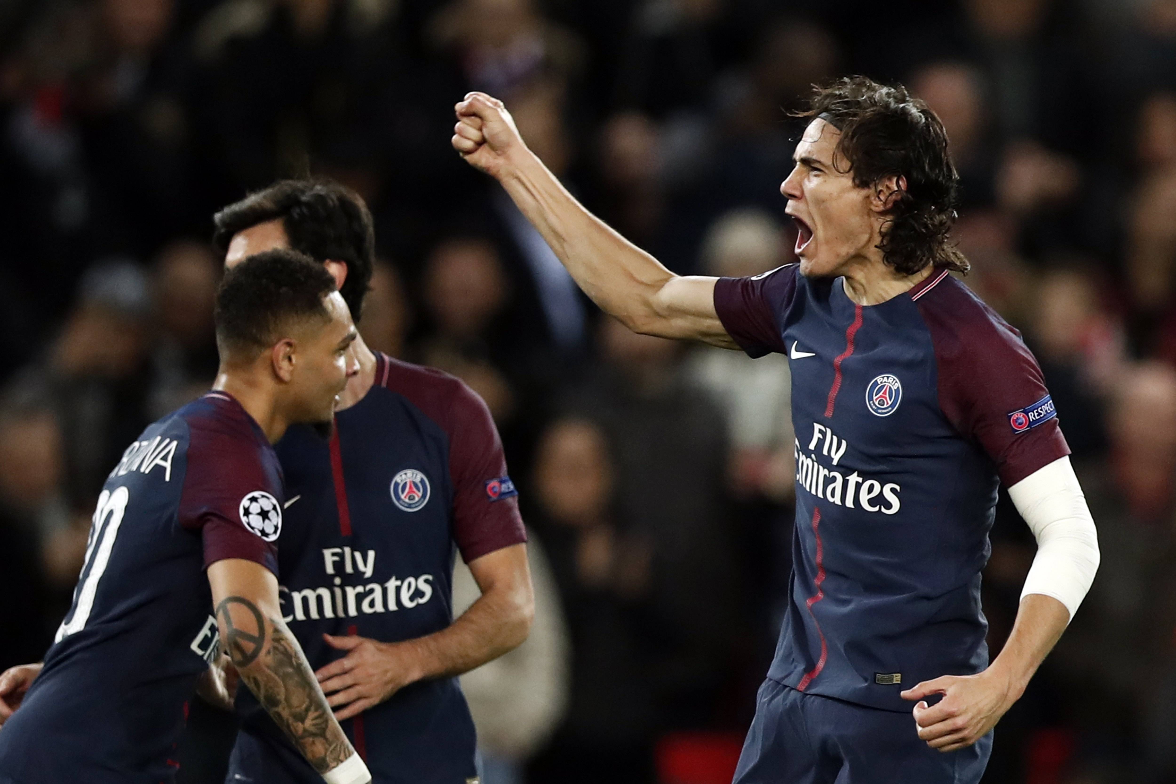 德天空：切尔西仍未正式报价西蒙斯，莱比锡坚持7000万欧要价（德天空：切尔西尚无西蒙斯正式报价，莱比锡坚守7000万欧标价）