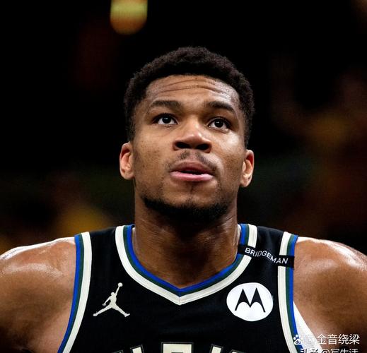 胡特格拉：下半场没有打穿巴萨高位防线；巴萨的球员天赋很高（胡特格拉：下半场未能破解巴萨高位逼抢；巴萨球员天赋出众）