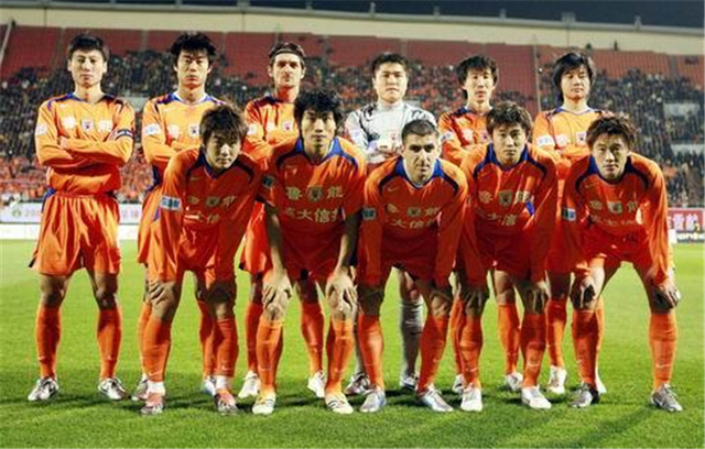 弗赖堡——德甲最致命的角球球队（德甲角球之王：弗赖堡）