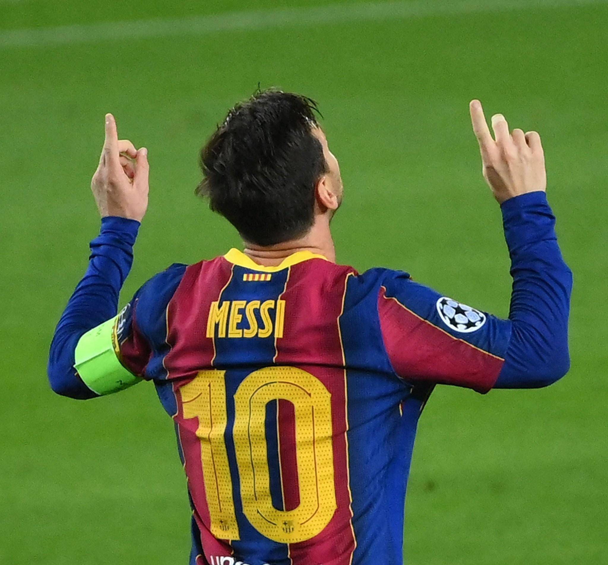 🎮DK 2-0 T1：许哥球给Siwoo一击制胜，DK再下一城（🎮DK 2-0 T1：许哥妙传助Siwoo绝杀，DK强势再取一胜）