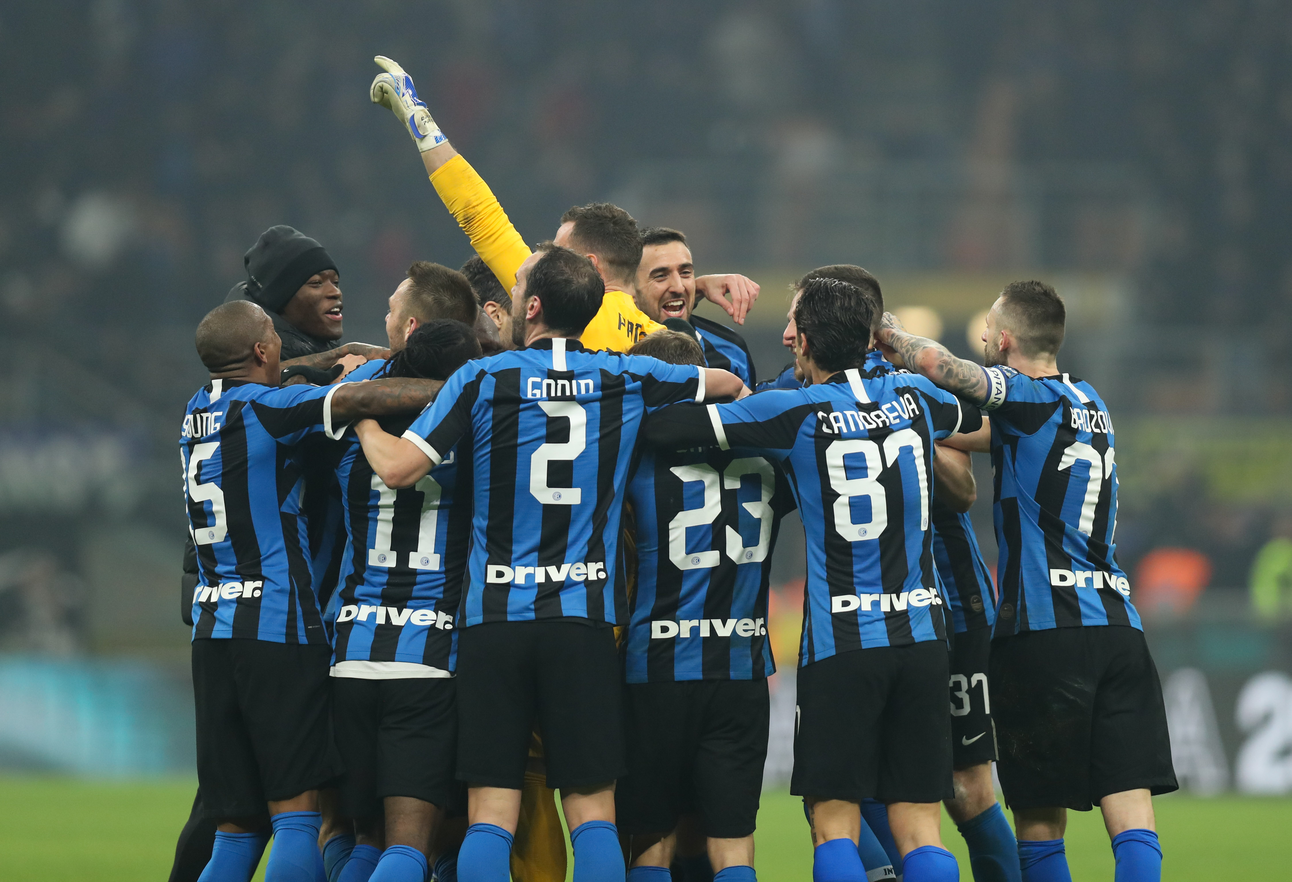 记者：迈阿密支付1700万美元买断德保罗，他占用指定球员名额（记者：迈阿密花1700万美元买断德保罗，将其列为指定球员）