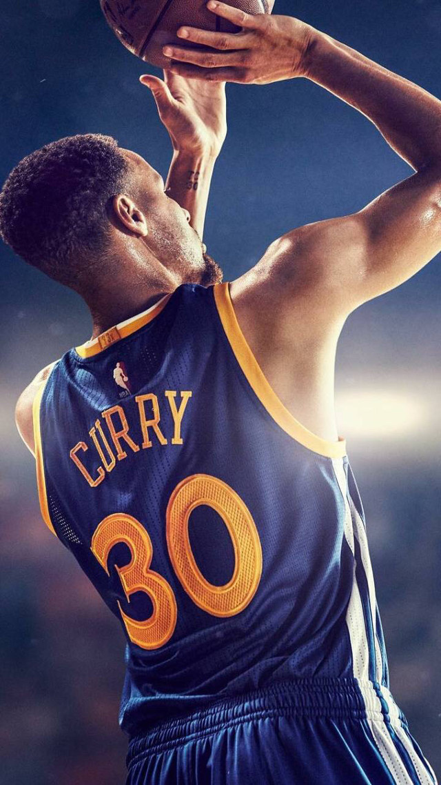 乔治复出后快船强势反弹（乔治回归助快船强势回升）